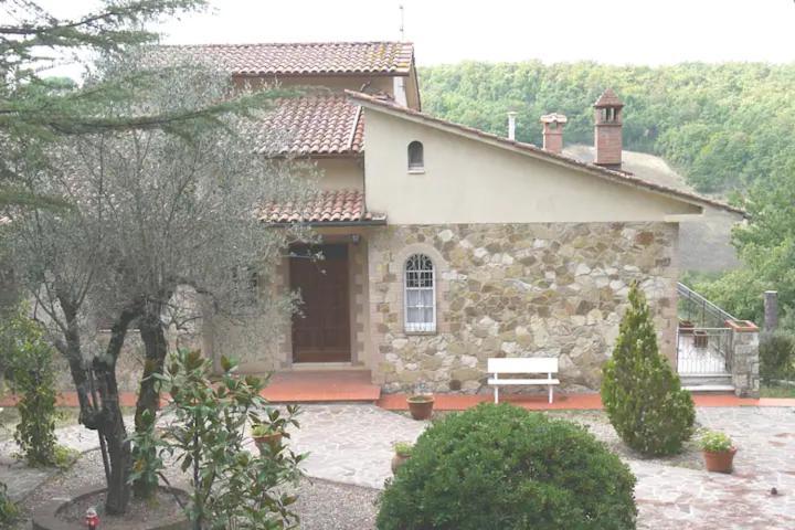 Villa Santa Margherita - La Suvera Ponte A Bozzone Bagian luar foto